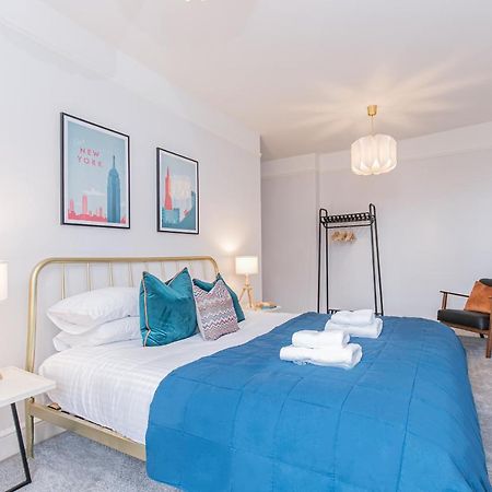 Oxfordshire Living - The Spencer Apartment - Woodstock Bagian luar foto