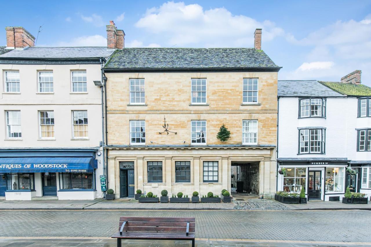 Oxfordshire Living - The Spencer Apartment - Woodstock Bagian luar foto