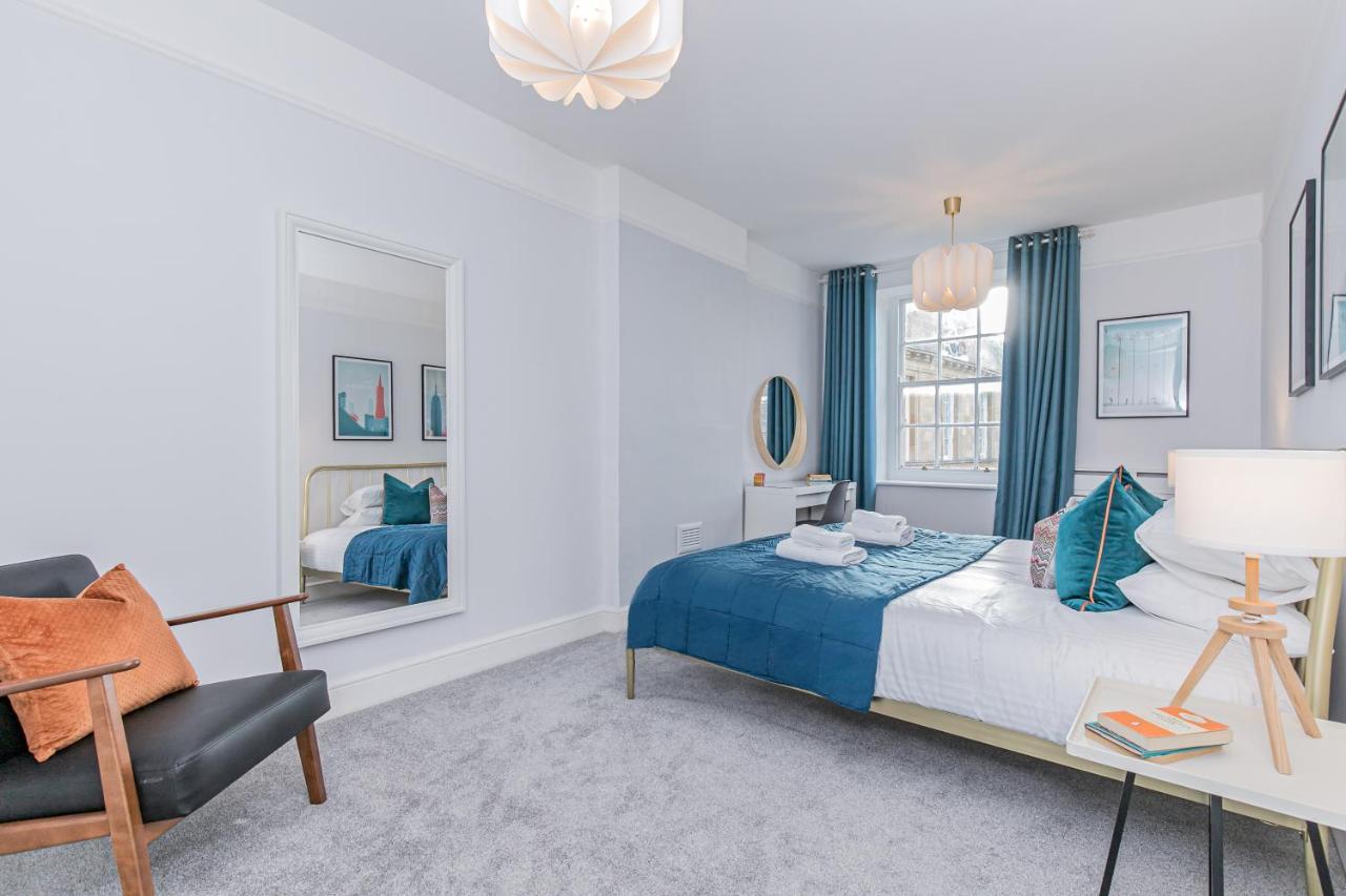Oxfordshire Living - The Spencer Apartment - Woodstock Bagian luar foto