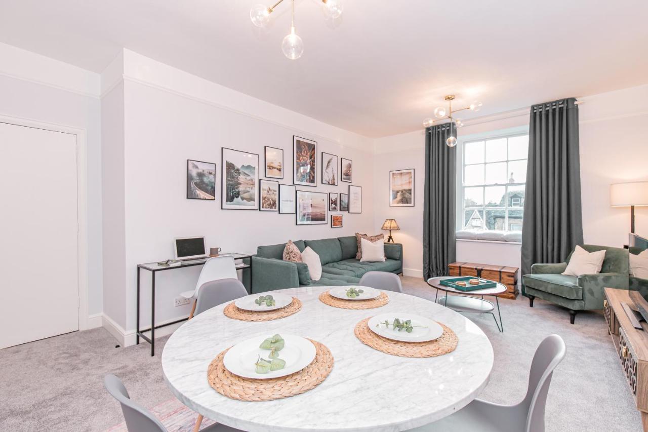 Oxfordshire Living - The Spencer Apartment - Woodstock Bagian luar foto